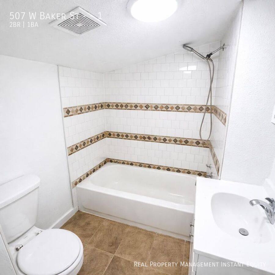 Apartment for rent at 507 W Baker St #1, Plant City, FL 33563