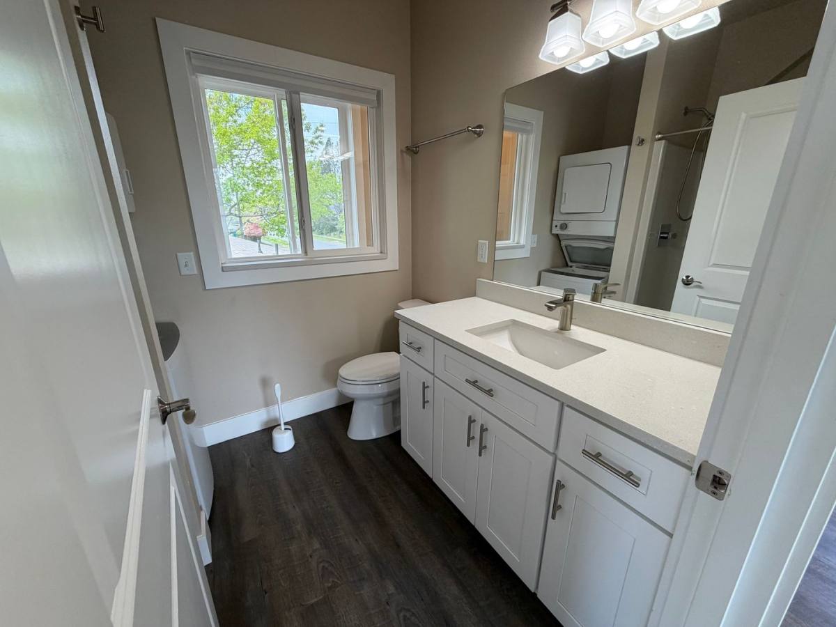 House for rent at 804 E Connecticut St, Bellingham, WA 98225