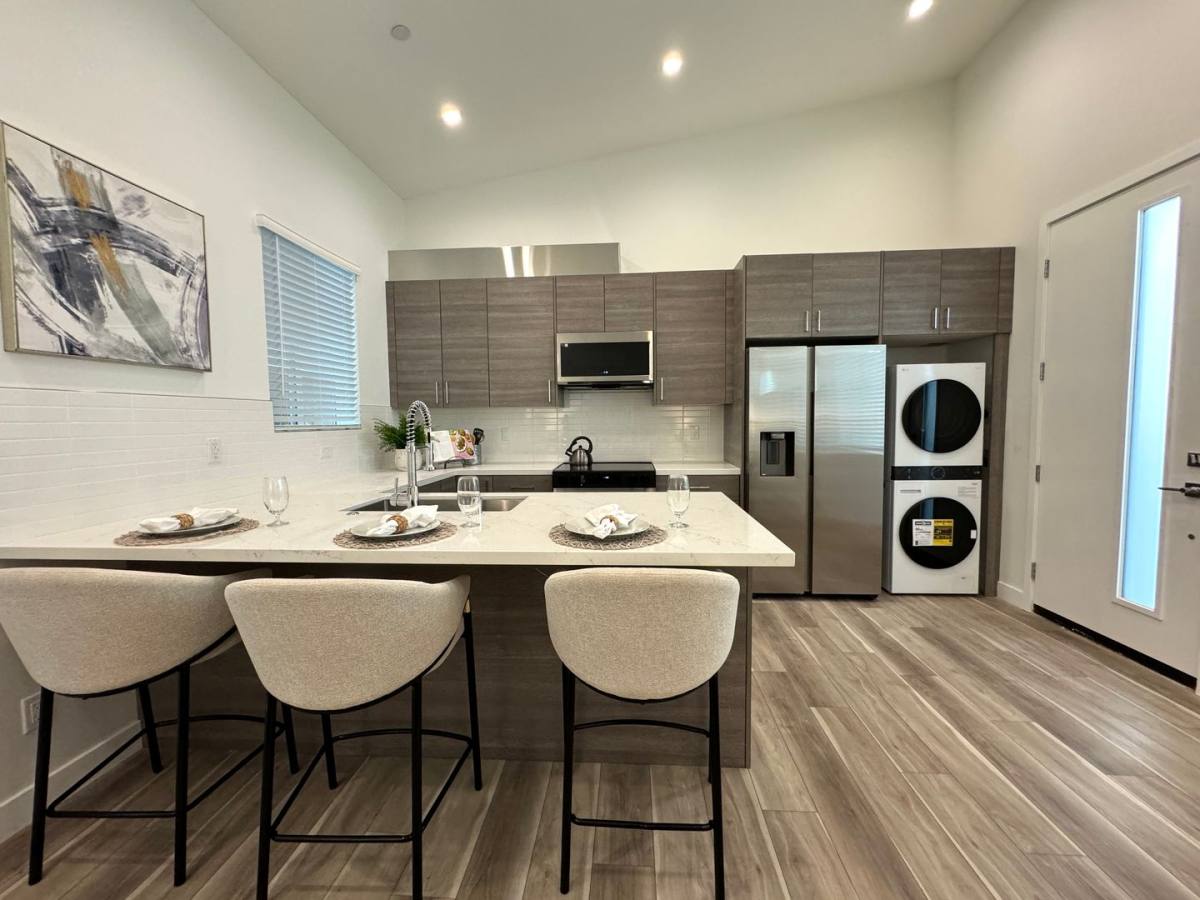 Apartment for rent at 4027-4029 33rd St, San Diego, CA 92104