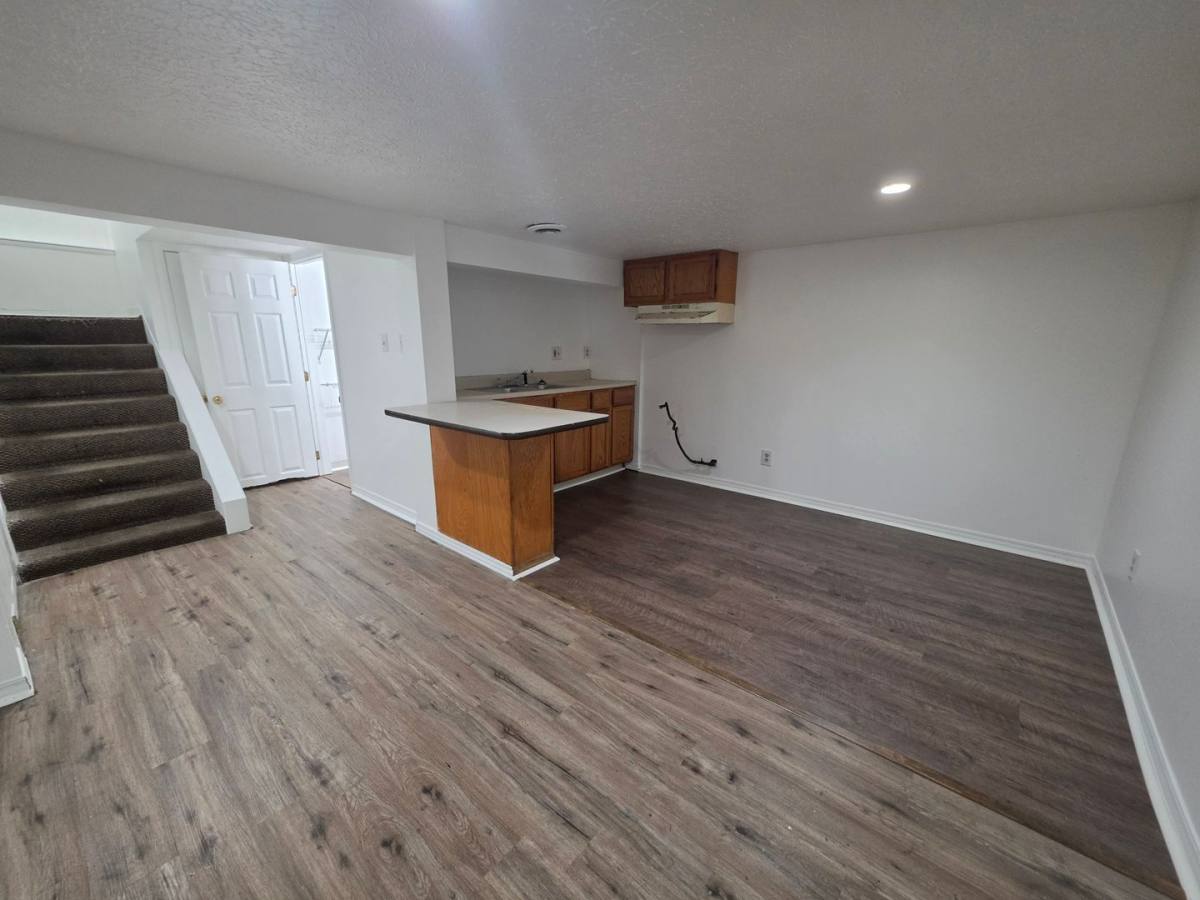 Apartment for rent at 398 E S St, Akron, OH 44311