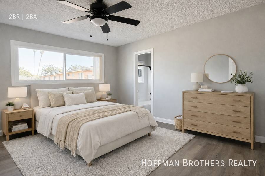 Apartment for rent at 4046 Coco Ave #1, Los Angeles, CA 90008