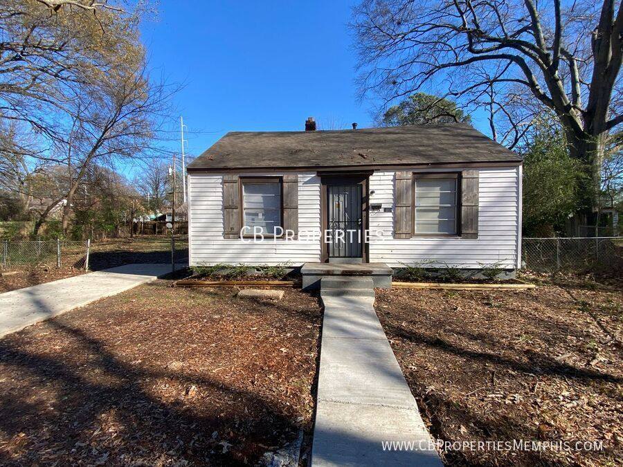 House for rent at 1018 McEvers Circle, Memphis, TN 38111