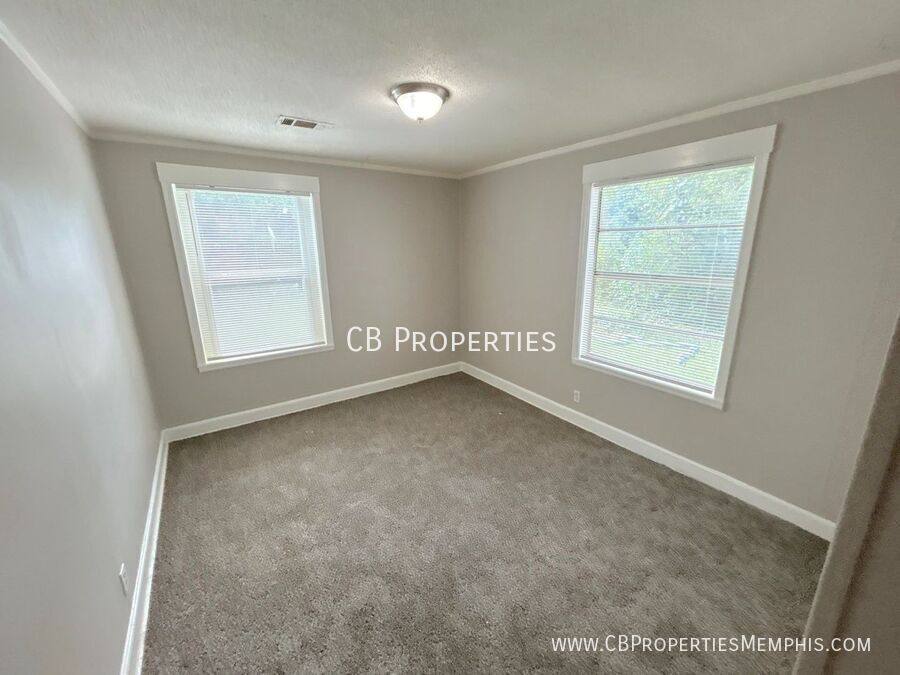 House for rent at 1018 McEvers Circle, Memphis, TN 38111