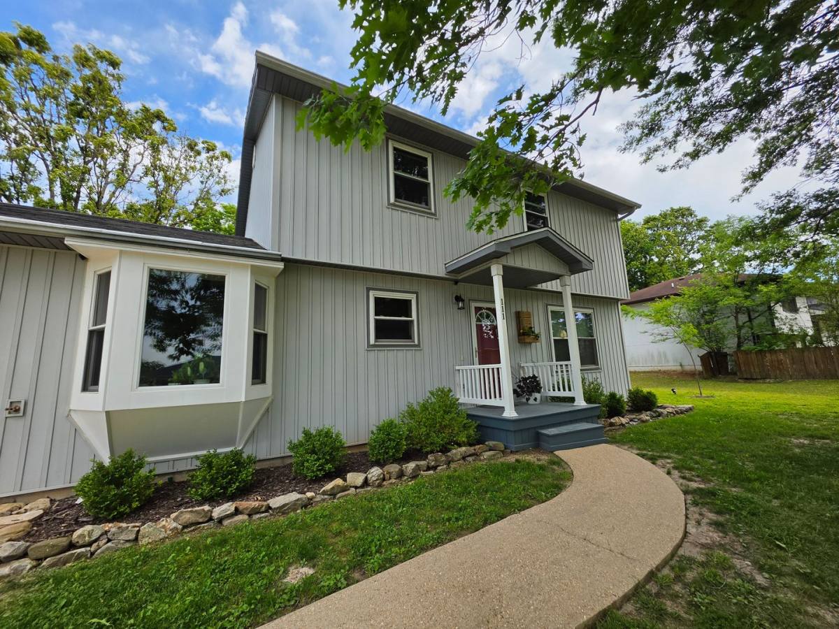 House for rent at 111 Shara Dr, Saint Robert, MO 65584