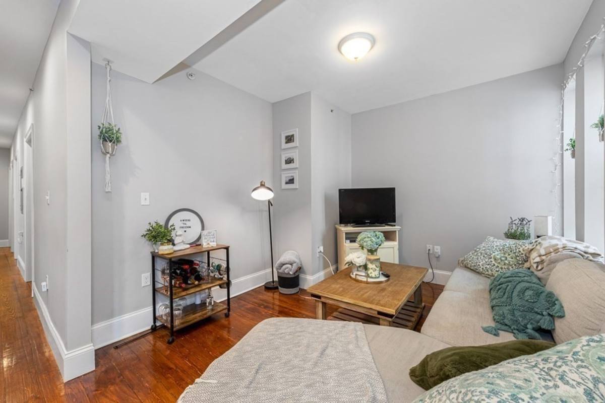 House for rent at 16 Sewall St #4, Roxbury Crossing, MA 02120