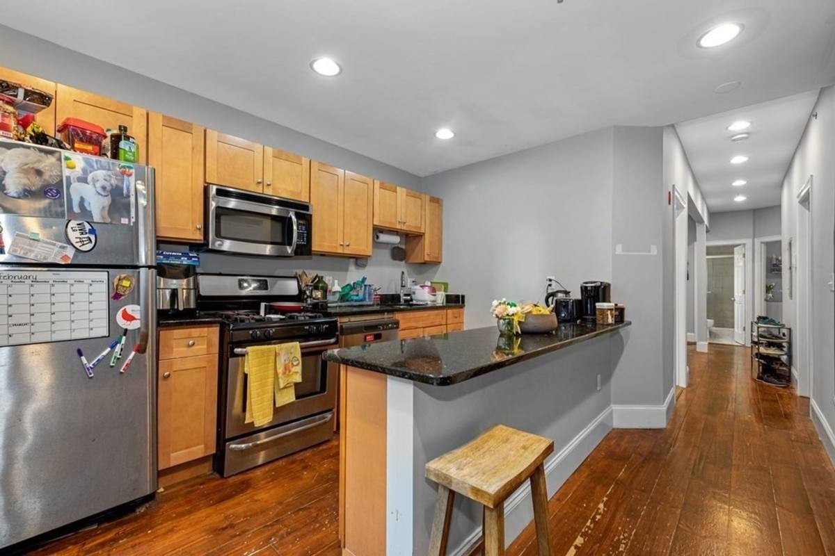 House for rent at 16 Sewall St #4, Roxbury Crossing, MA 02120