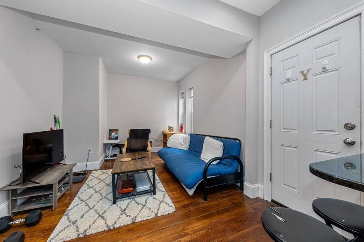 House for rent at 16 Sewall St #4, Roxbury Crossing, MA 02120