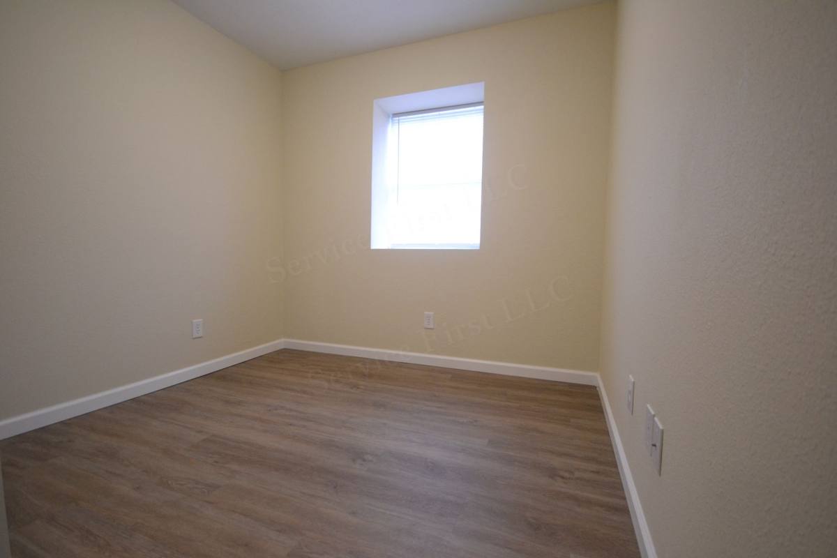 Apartment for rent at 512 N Poplar, Buffalo, MO 65622