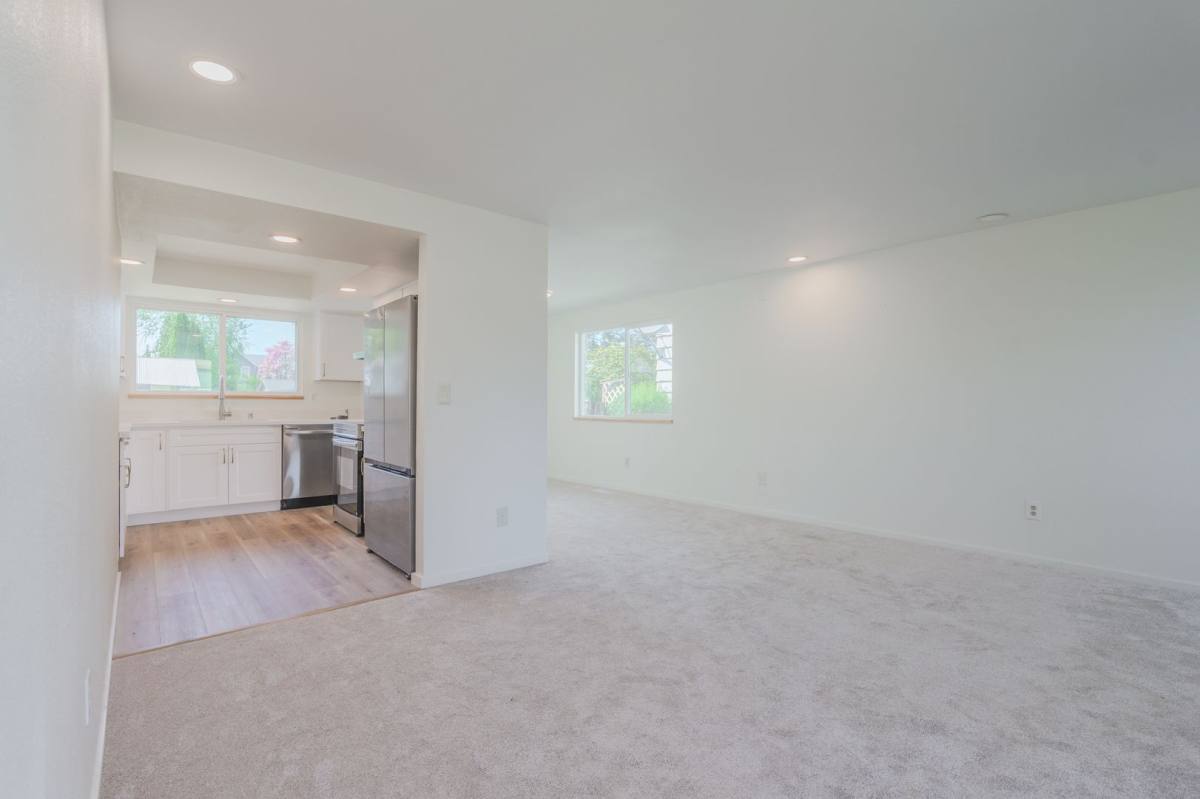 Apartment for rent at 225-227 I St SE, Auburn, WA 98002