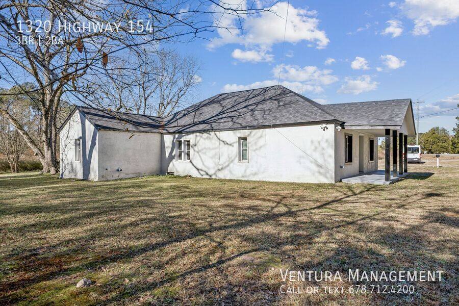 House for rent at 1320 Highway 154, Sharpsburg, GA 30277