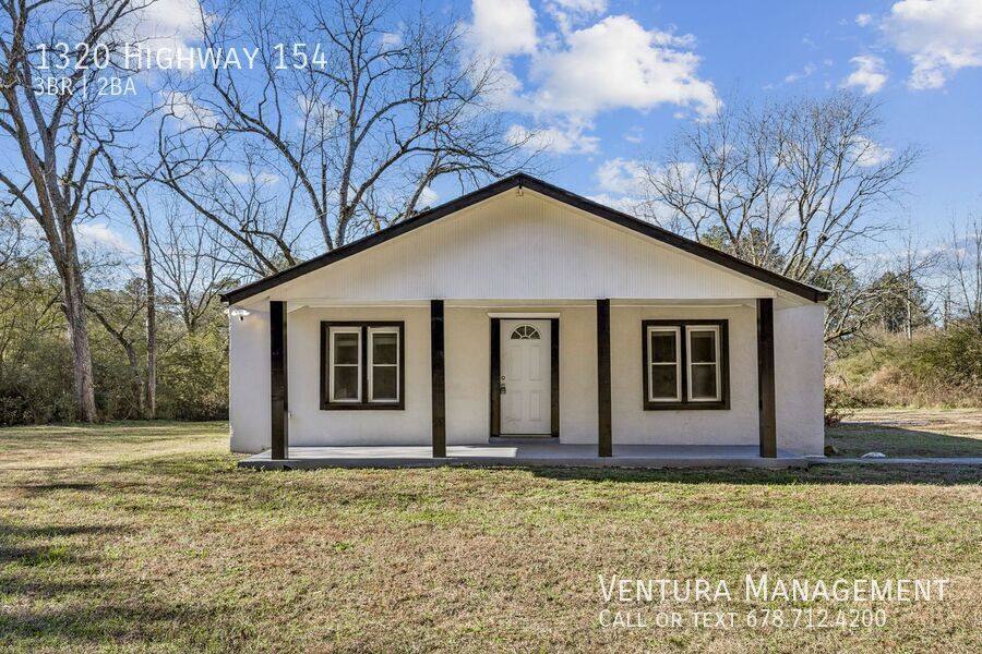 House for rent at 1320 Highway 154, Sharpsburg, GA 30277