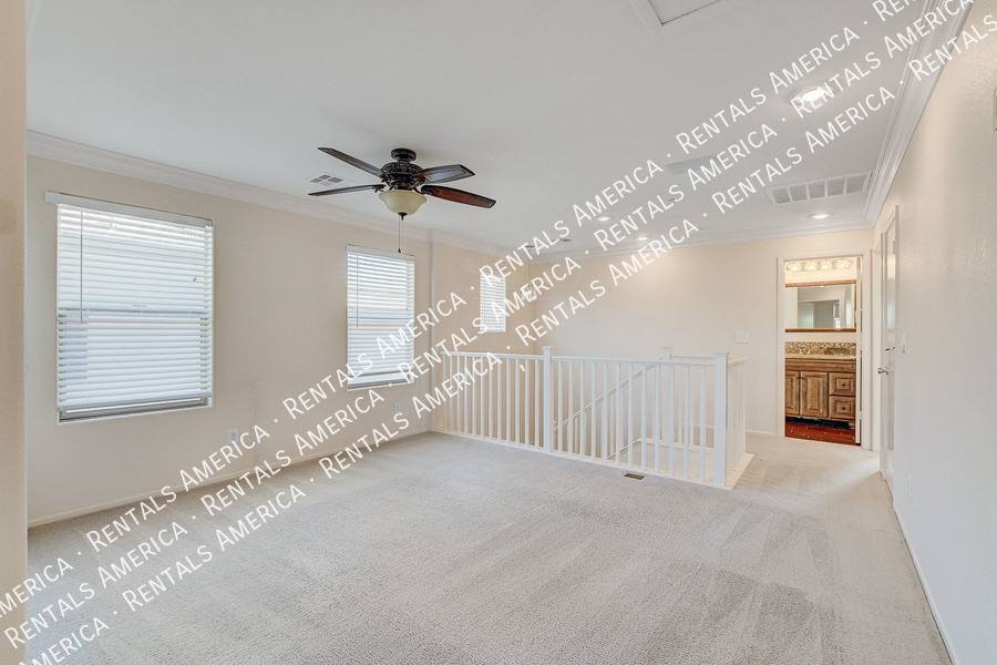 House for rent at 10732 Mystic Shore Ave, Las Vegas, NV 89166