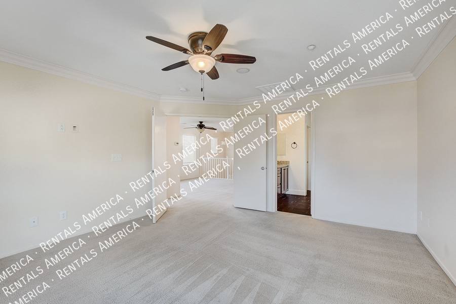 House for rent at 10732 Mystic Shore Ave, Las Vegas, NV 89166