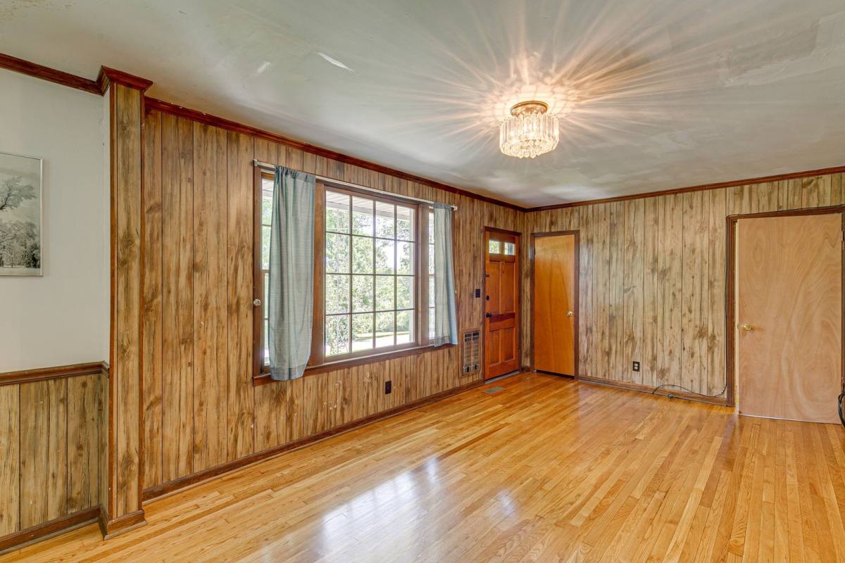 House for rent at 4824 Lynn Dr, Nashville, TN 37211