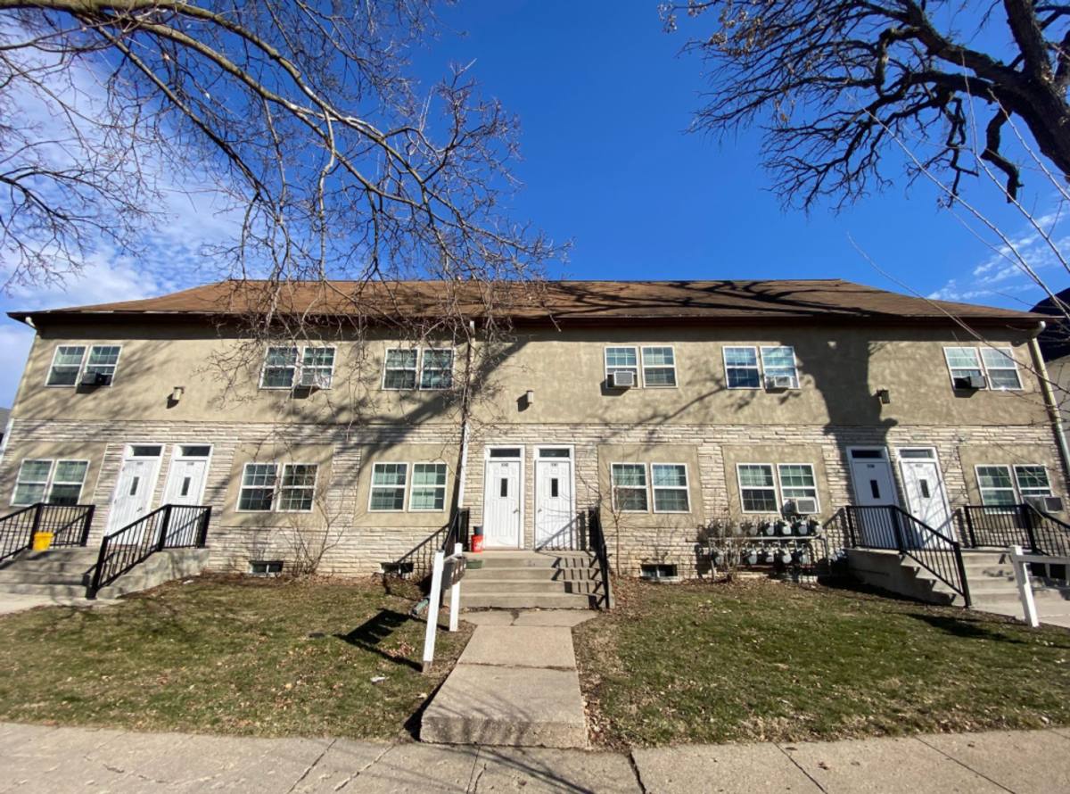 Apartment for rent at 1147 26th St, Des Moines, IA 50311