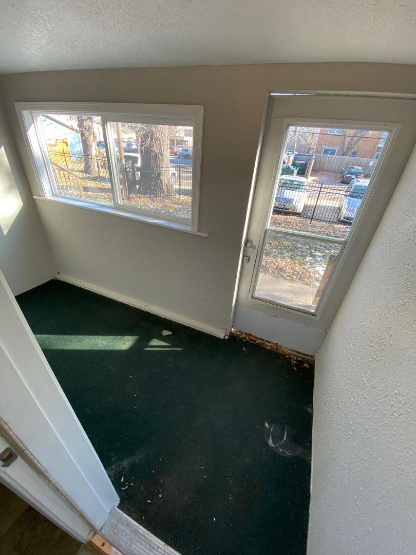 Apartment for rent at 1147 26th St, Des Moines, IA 50311