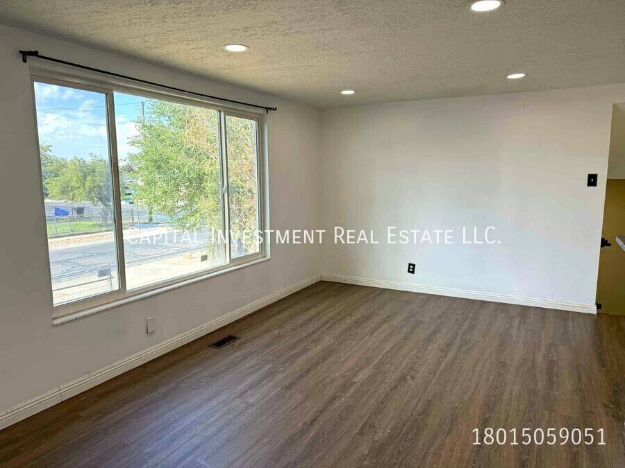 House for rent at 1102 E Sego Lily Dr, Sandy, UT 84094