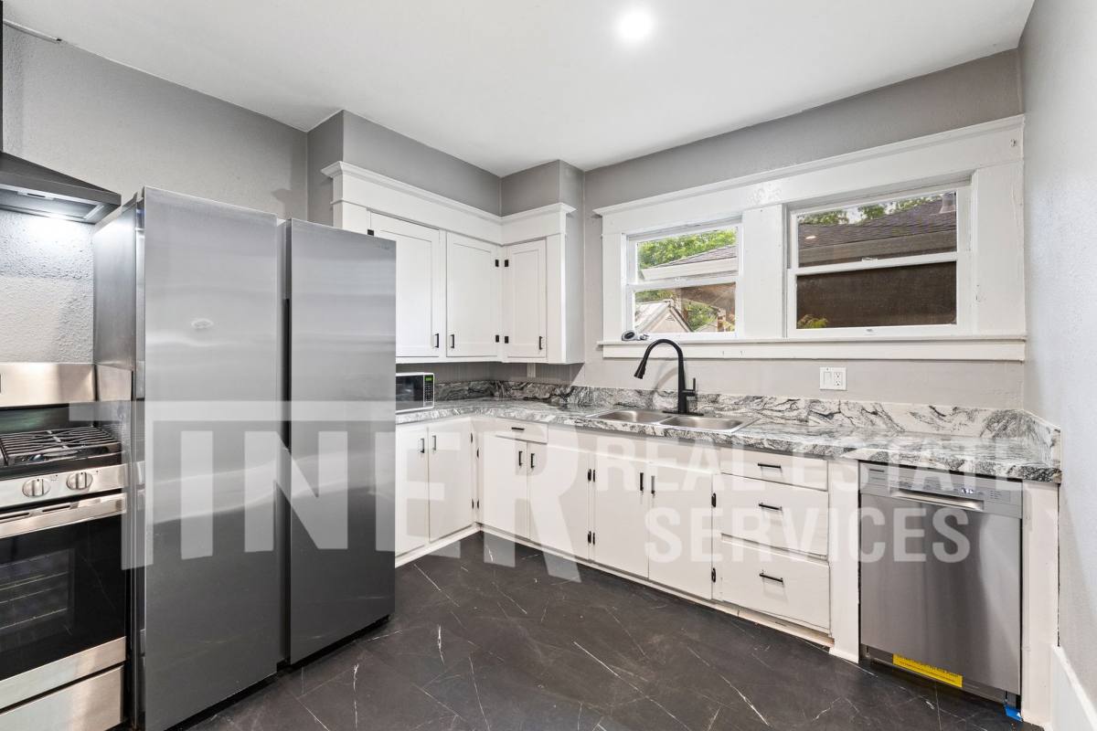 348 B St, Roseville, CA 95678 - House for Rent - Image 8