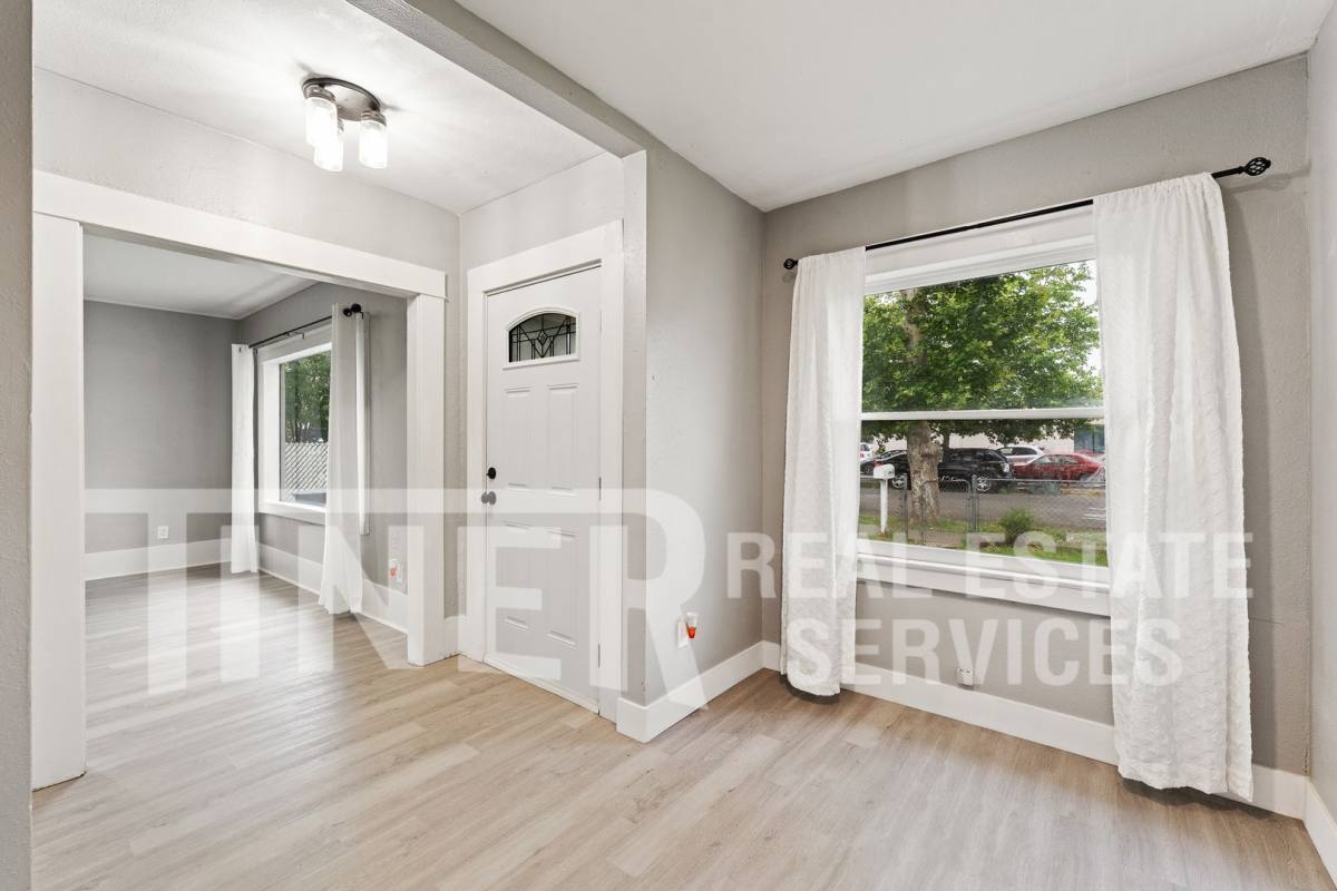 348 B St, Roseville, CA 95678 - House for Rent - Image 3
