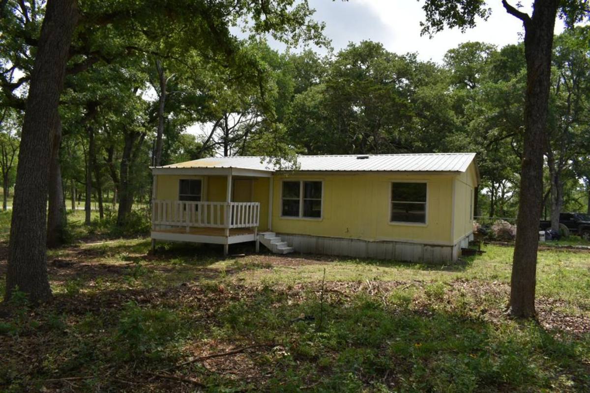 Apartment for rent at 8607 Burleson Manor Rd, Manor, TX 78653