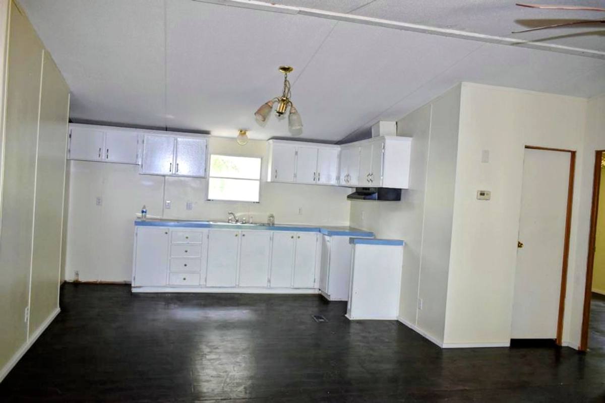 Apartment for rent at 8607 Burleson Manor Rd, Manor, TX 78653
