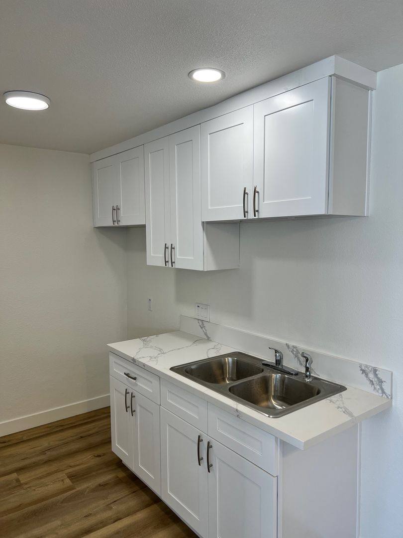 Apartment for rent at 4800 Terrace Ave, Oxnard, CA 93033