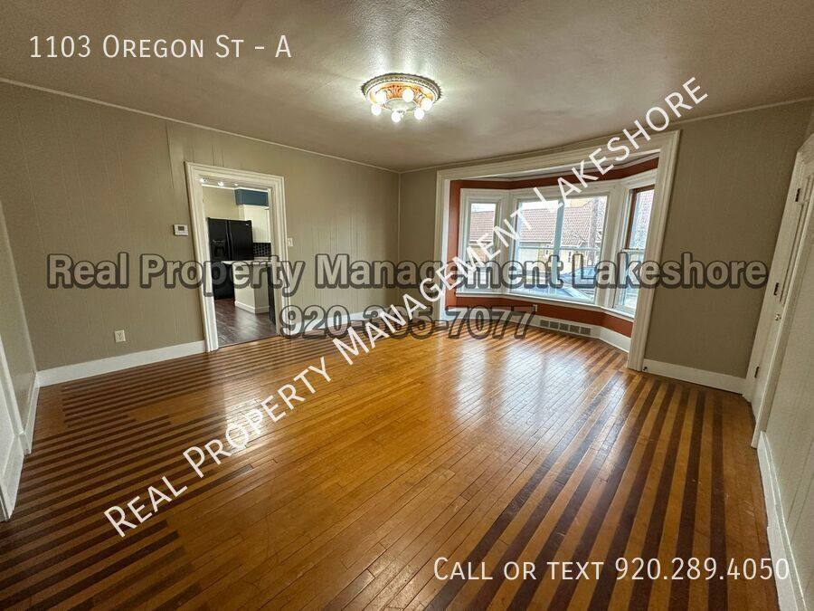 Apartment for rent at 1103 Oregon St #A, Oshkosh, WI 54902