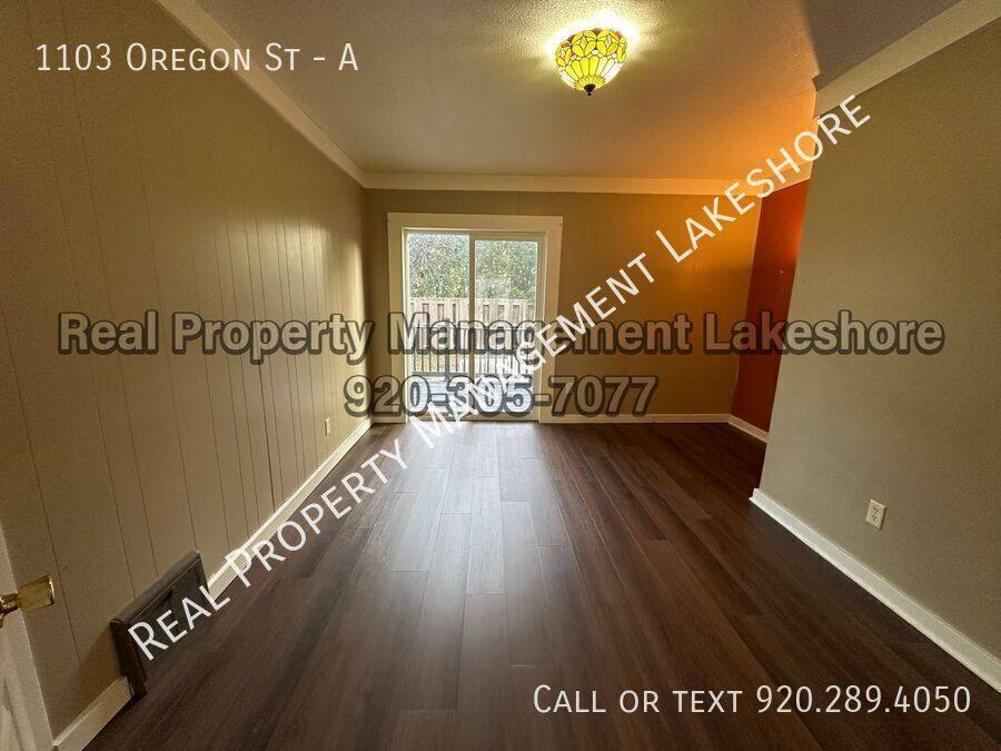 Apartment for rent at 1103 Oregon St #A, Oshkosh, WI 54902