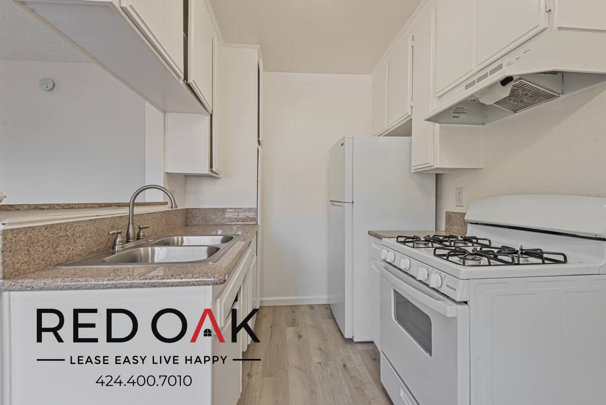 Condo for rent at 15500 Foothill Blvd #28, Sylmar, CA 91342