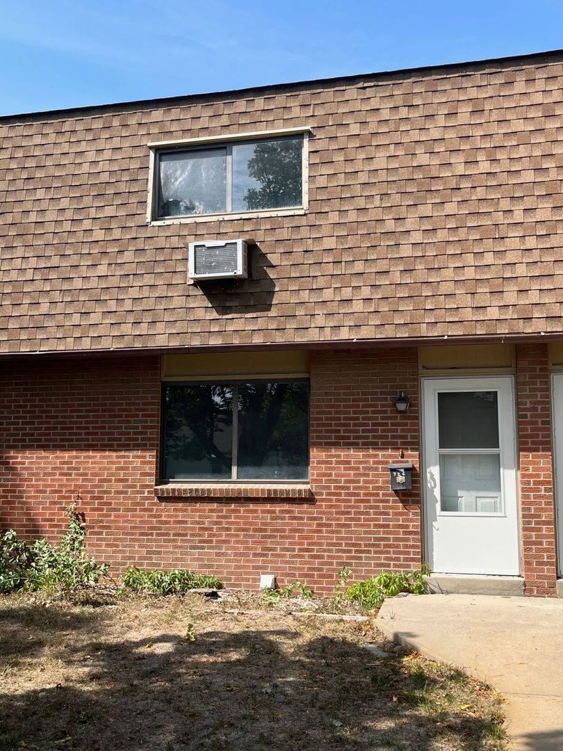 Apartment for rent at 722-728 Lincoln St, Brush, CO 80723