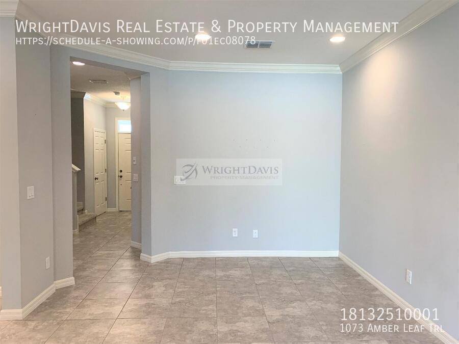 Townhouse for rent at 1073 Amber Leaf Trail, Wesley Chapel, FL 33544