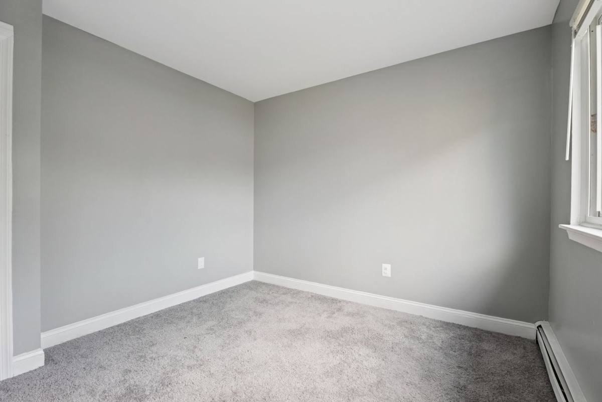 Apartment for rent at 227 Washington Ave, Blackwood, NJ 08012