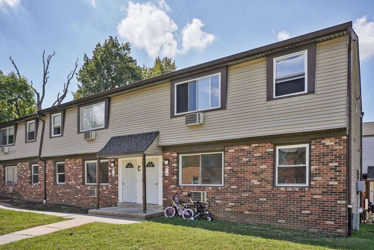 Apartment for rent at 227 Washington Ave, Blackwood, NJ 08012