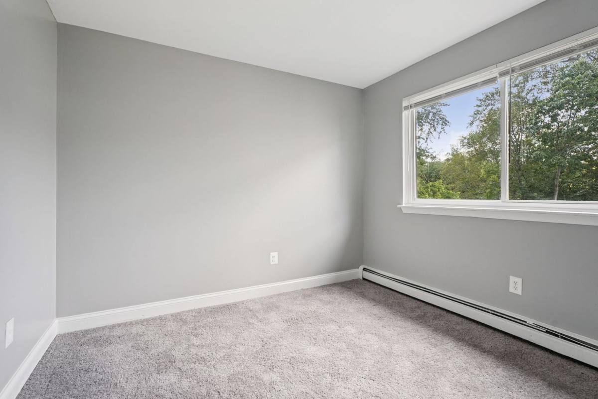 Apartment for rent at 227 Washington Ave, Blackwood, NJ 08012