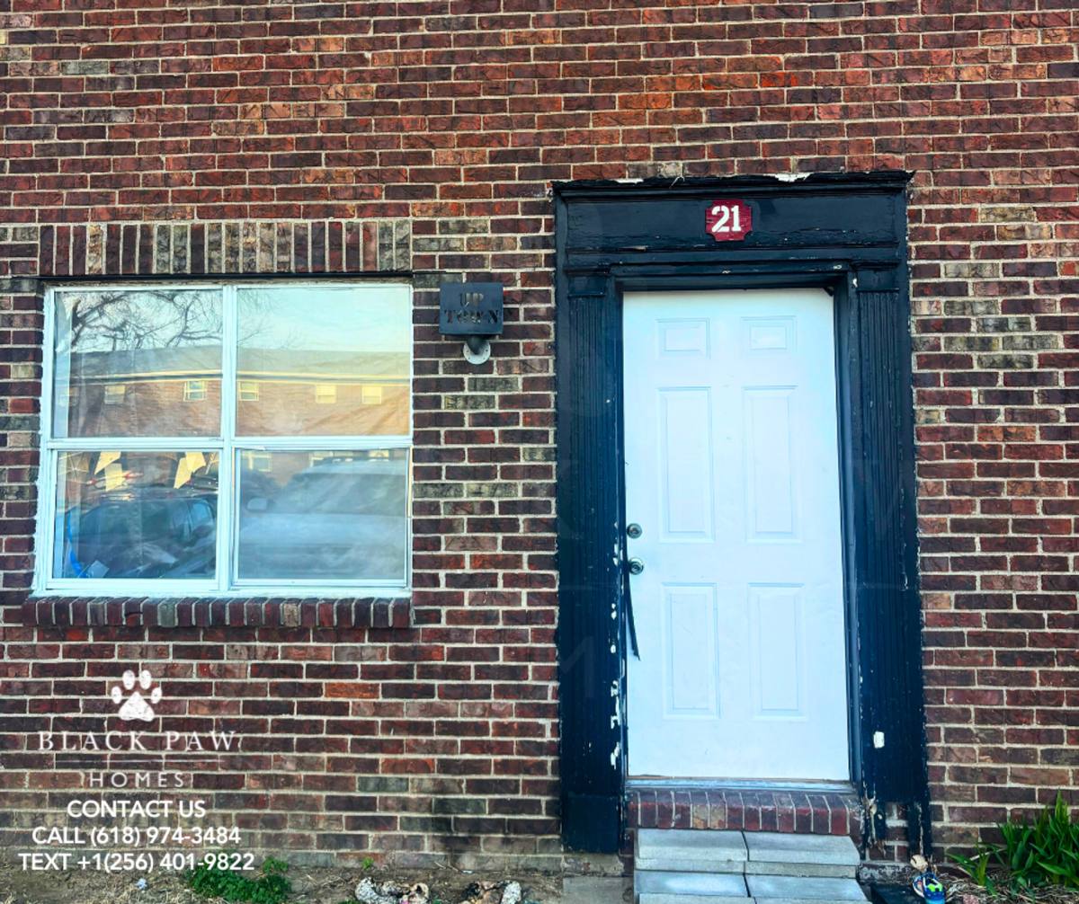 Townhouse for rent at 1905 Tyler Timmons Dr, Wood River, IL 62095