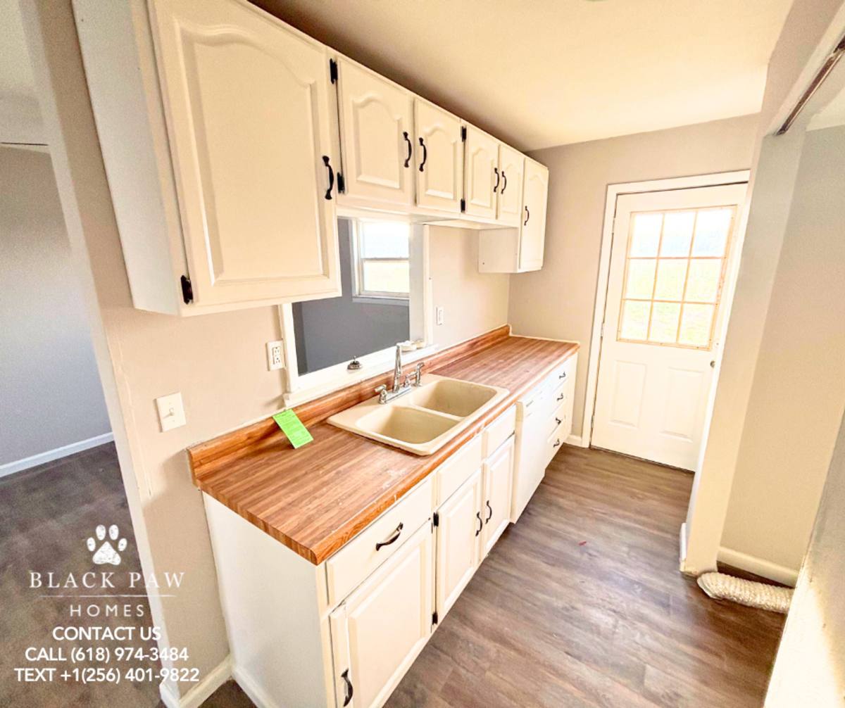 Townhouse for rent at 1905 Tyler Timmons Dr, Wood River, IL 62095