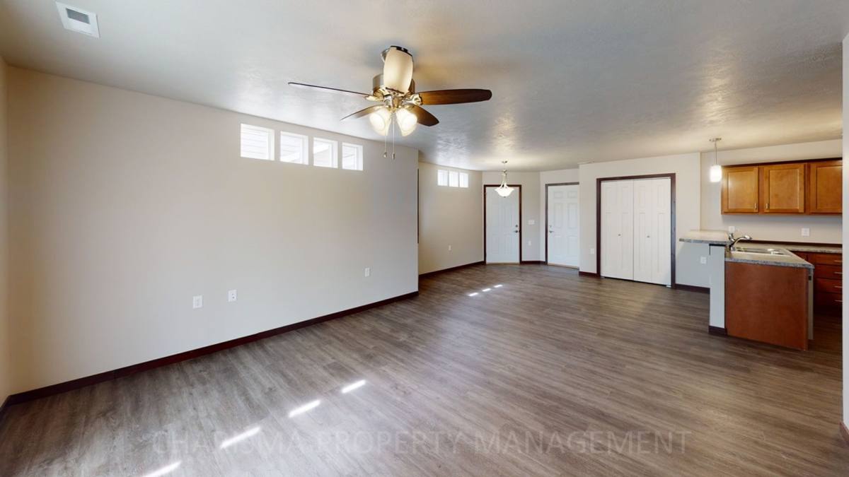 Apartment for rent at 290 Vernon Dr, Harrisburg, SD 57032