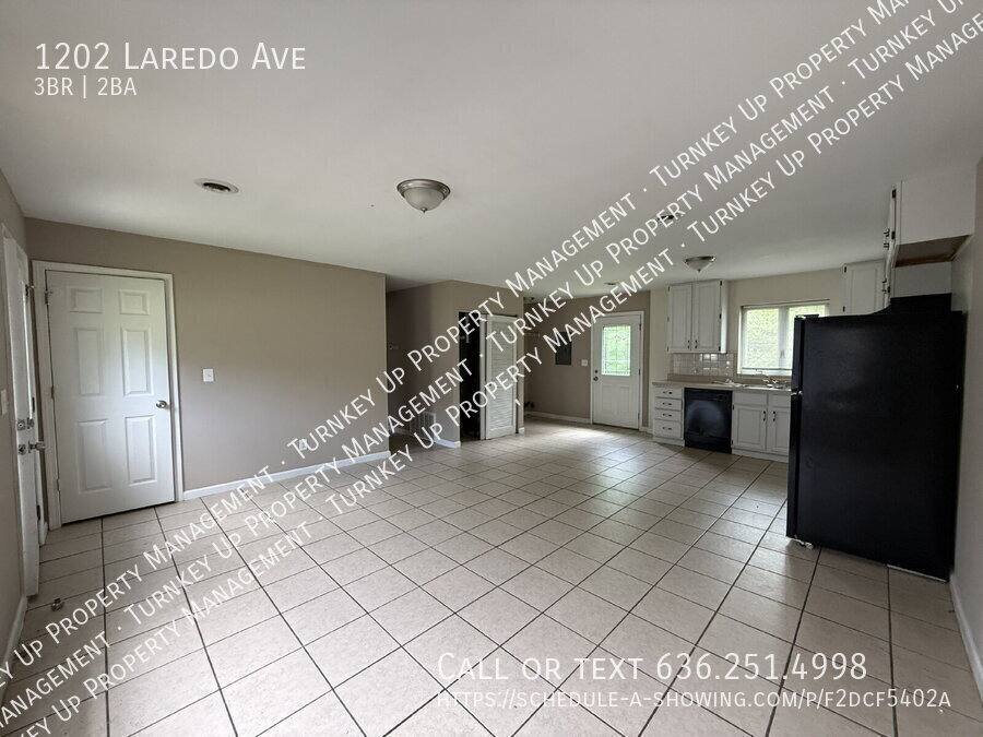 House for rent at 1202 Laredo Ave, Saint Louis, MO 63138