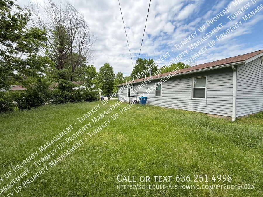 House for rent at 1202 Laredo Ave, Saint Louis, MO 63138