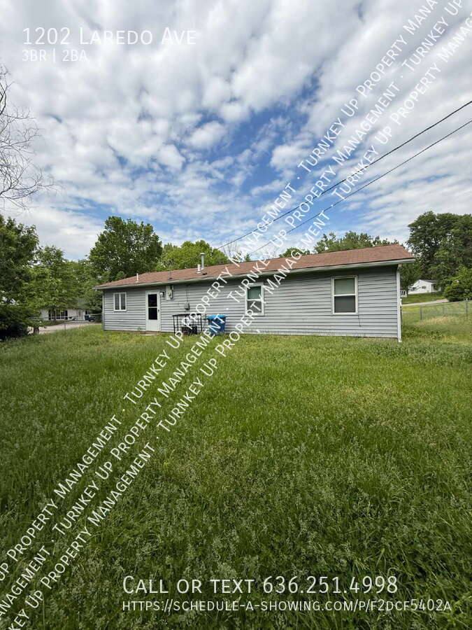 House for rent at 1202 Laredo Ave, Saint Louis, MO 63138