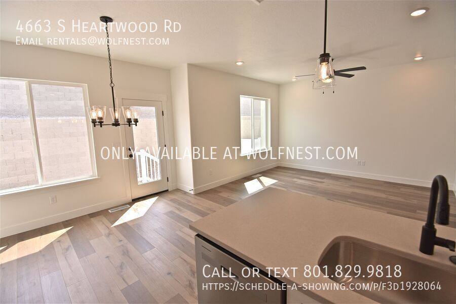 Townhouse for rent at 4663 S Heartwood Rd, Mapleton, UT 84664