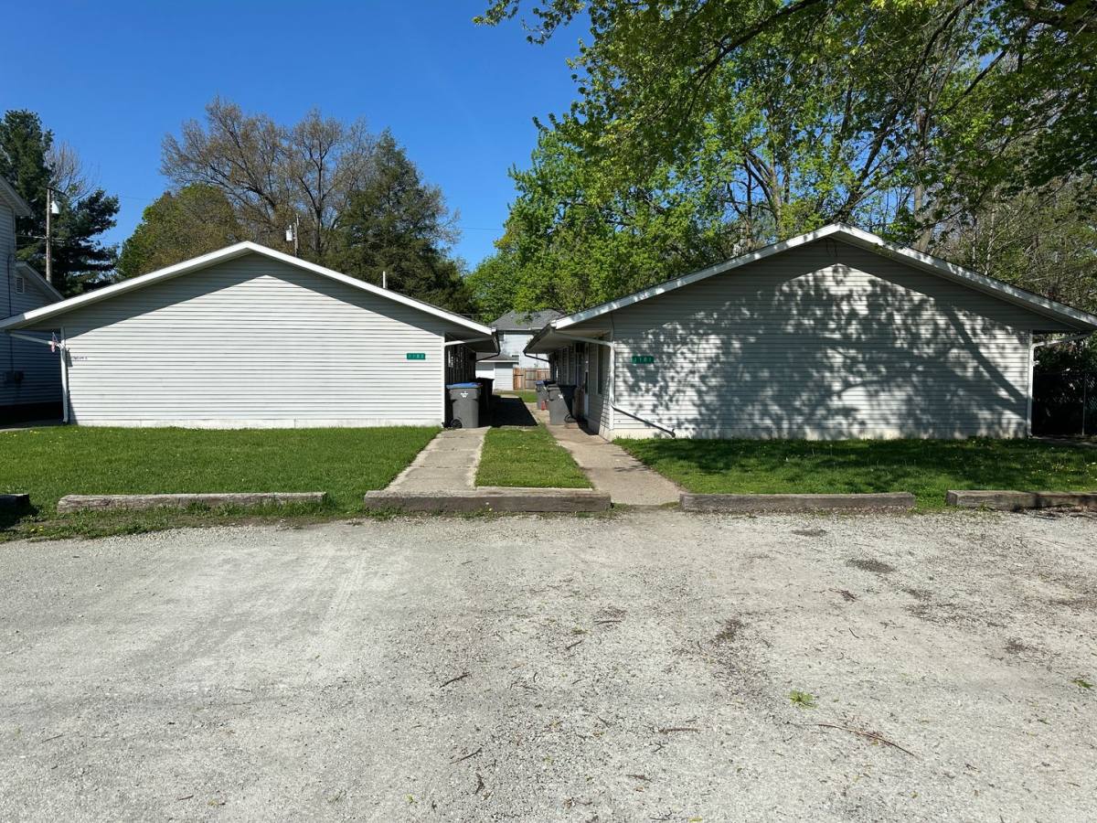 Apartment for rent at 1103 S 9th St, Goshen, IN 46526