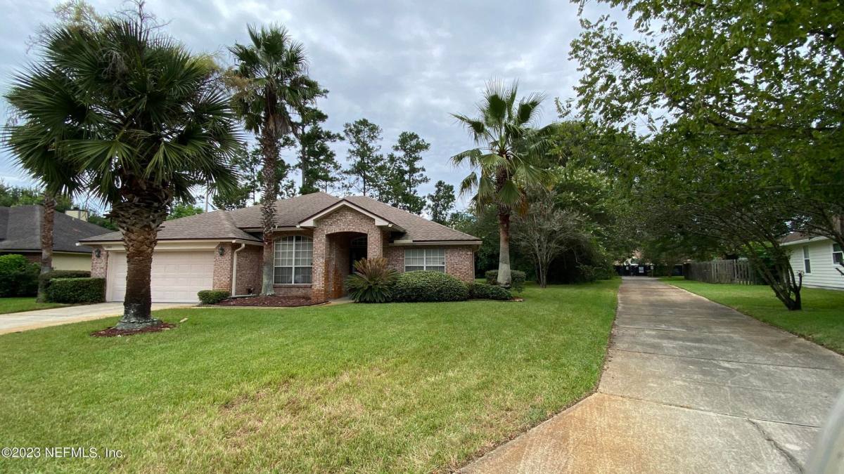 House for rent at 12404 Hatton Chase Lane W, Jacksonville, FL 32258