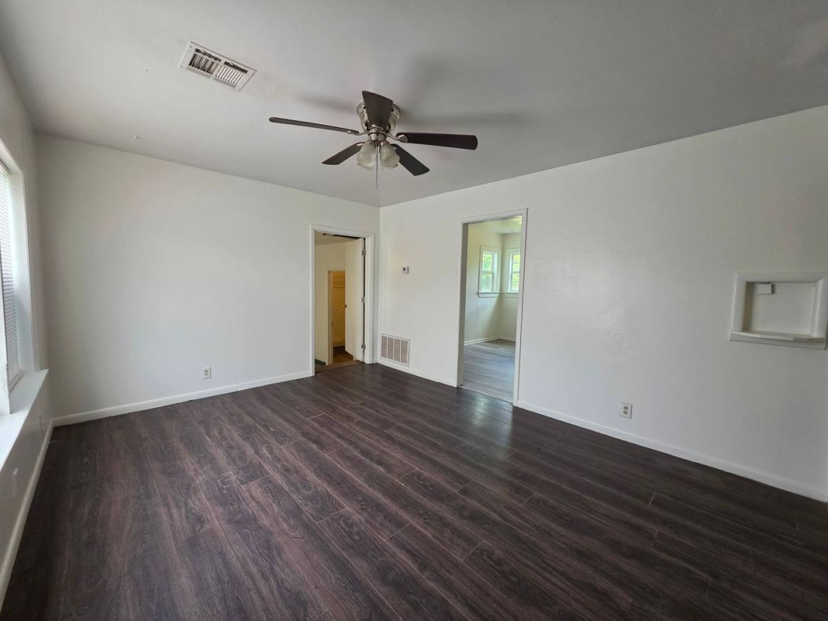 House for rent at 310 W 35th St, Shawnee, OK 74804