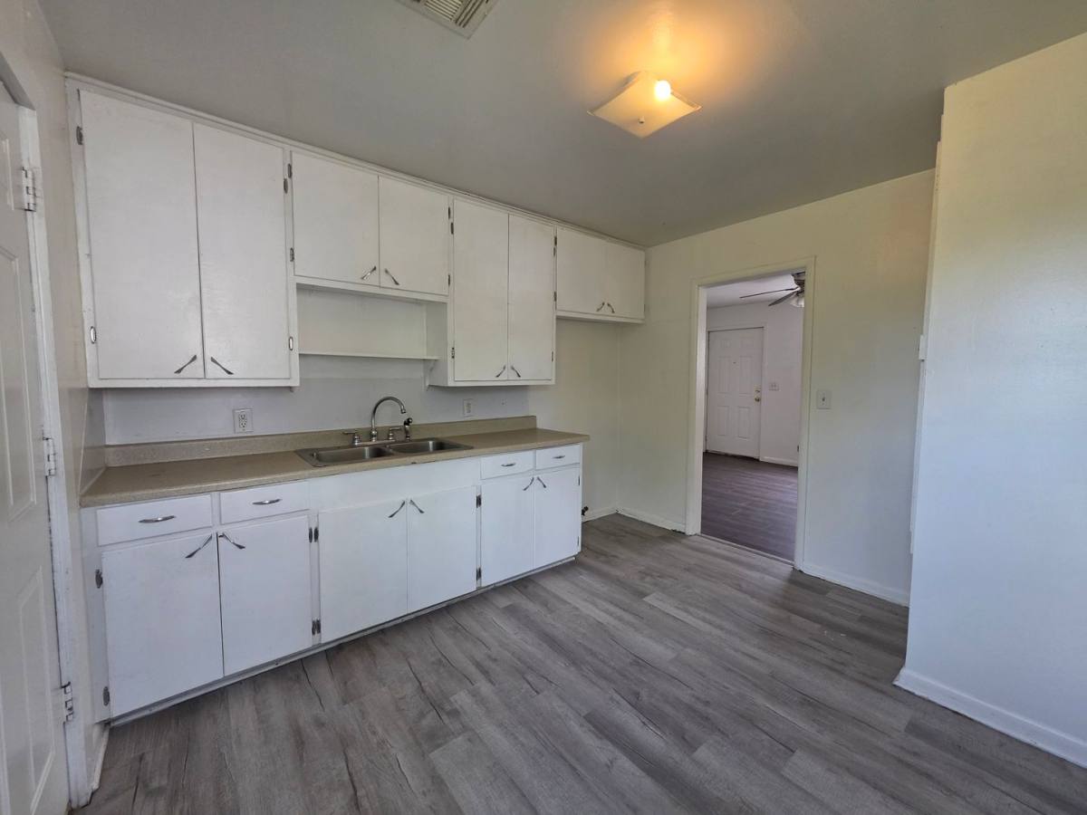 House for rent at 310 W 35th St, Shawnee, OK 74804