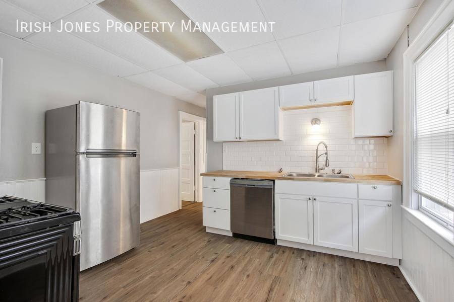 Apartment for rent at 700 Hopkins St #2, Buffalo, NY 14220