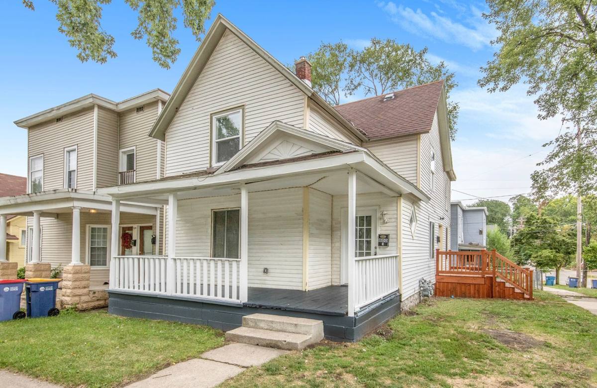 Apartment for rent at 800 Clancy Ave NE, Grand Rapids, MI 49503