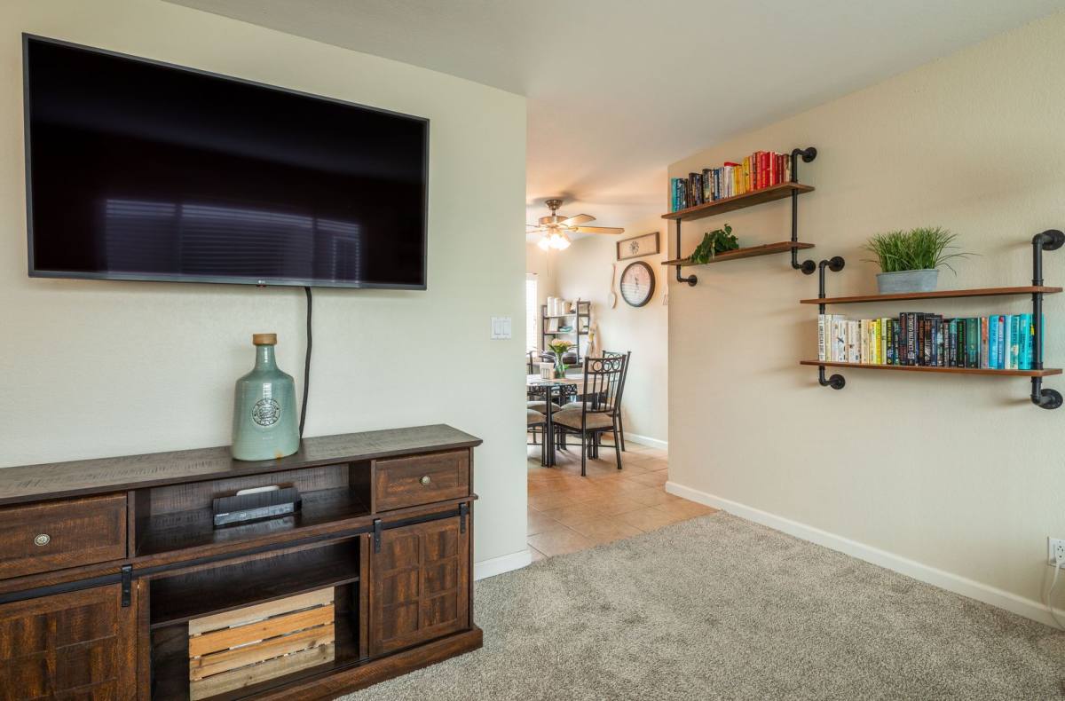 Condo for rent at 6666 Beadnell Way, San Diego, CA 92117