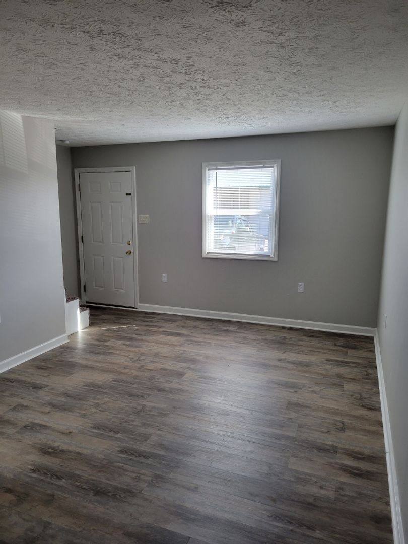 Apartment for rent at 117 Spring Circle Dr, Berea, KY 40403