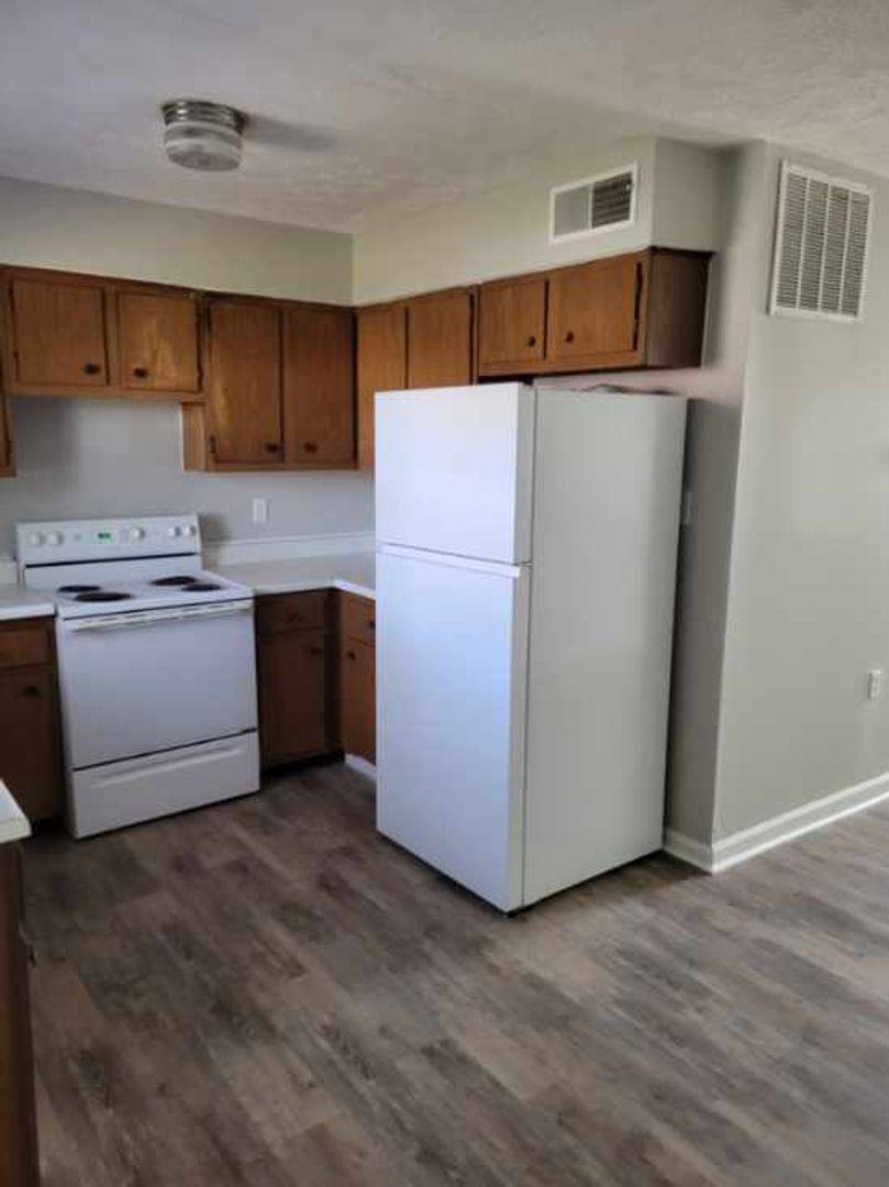 Apartment for rent at 117 Spring Circle Dr, Berea, KY 40403
